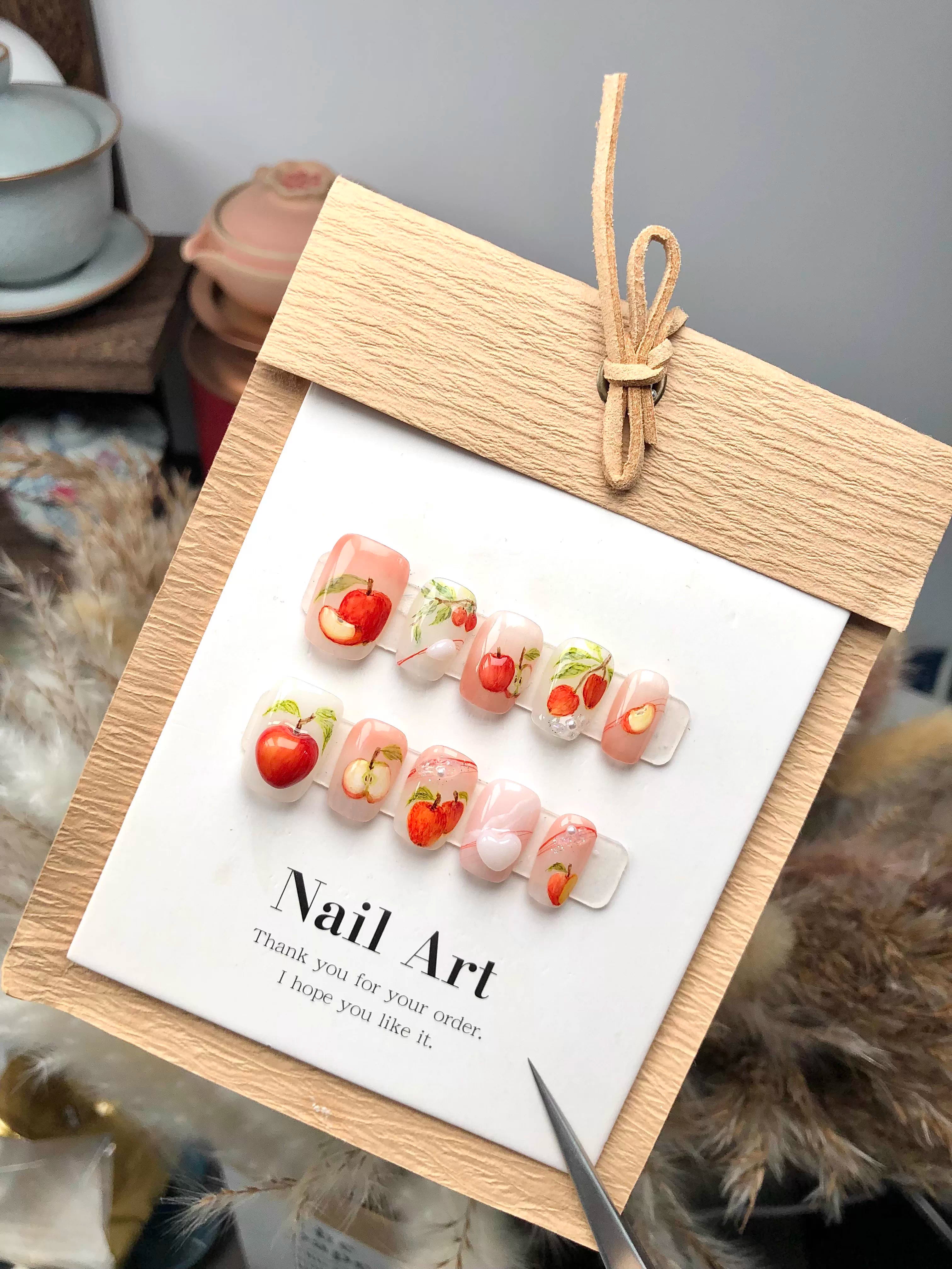 Artful Apple